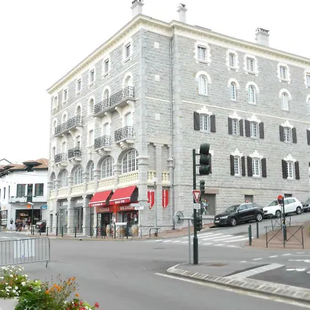 Britania Apartmán *